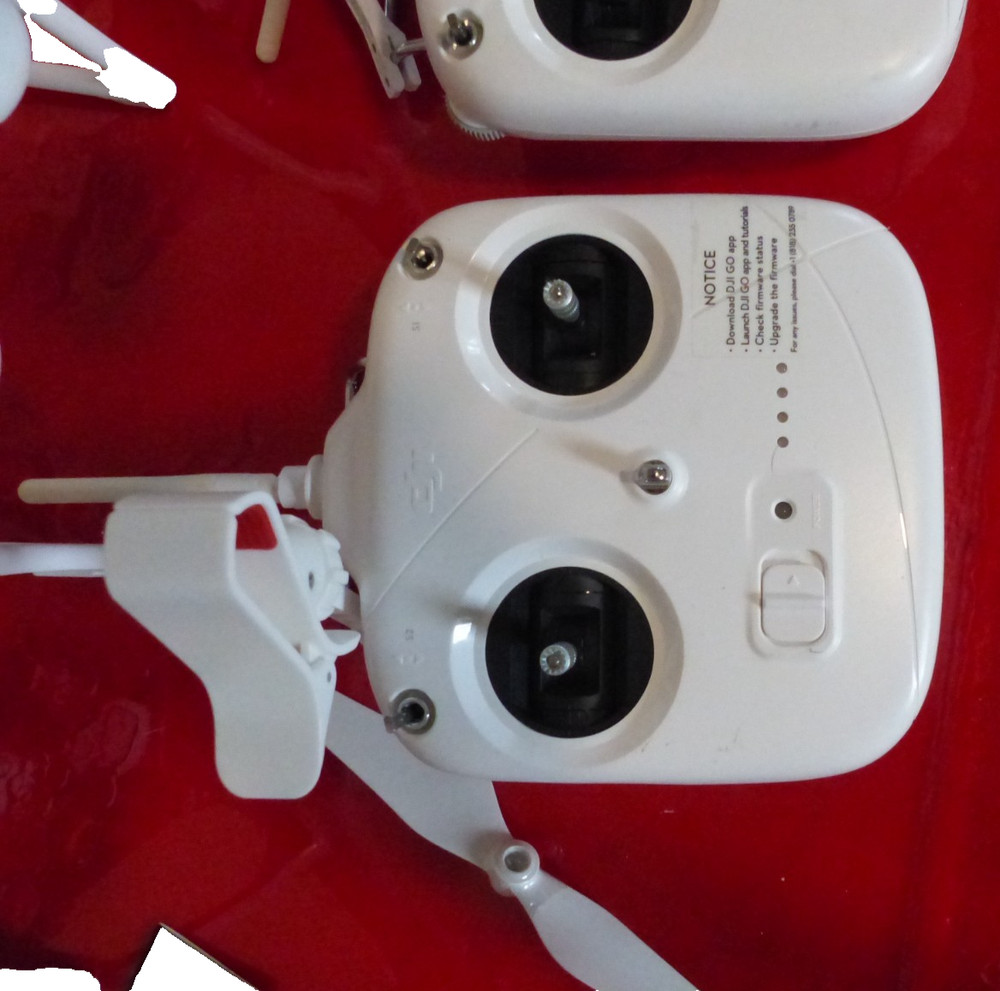 2 DJI Phantom 3 Standard Quadcopters Camera Drone's - White