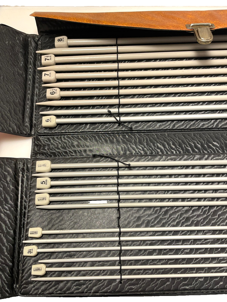 Vintage Faux Leather Knitting Needle Case