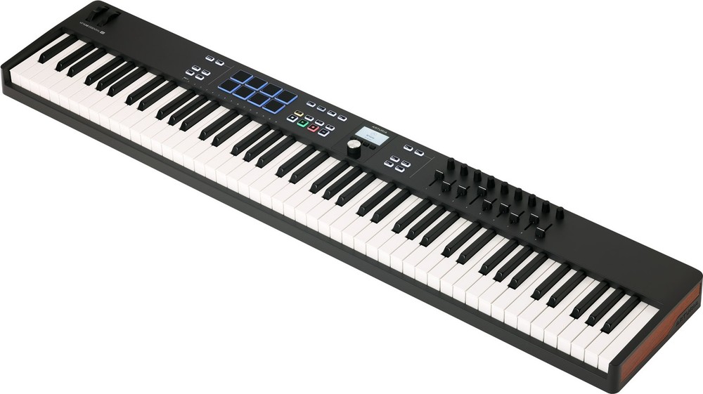 Arturia KEYLAB ESSENTIAL Mk3 88-Key Black USB Midi Keyboard Controller