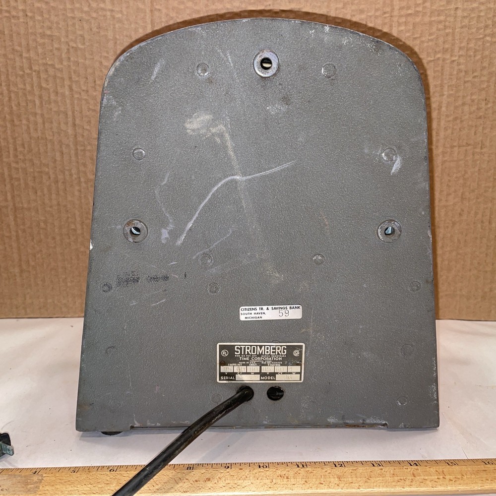 Vintage Stromberg Time clock in working condition