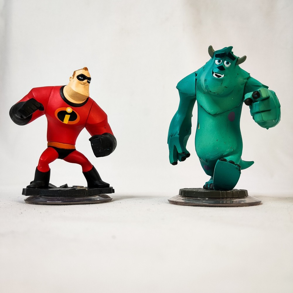 DISNEY INFINITY BUNDLE X 2 | SULLEY MR INCREDIBLE