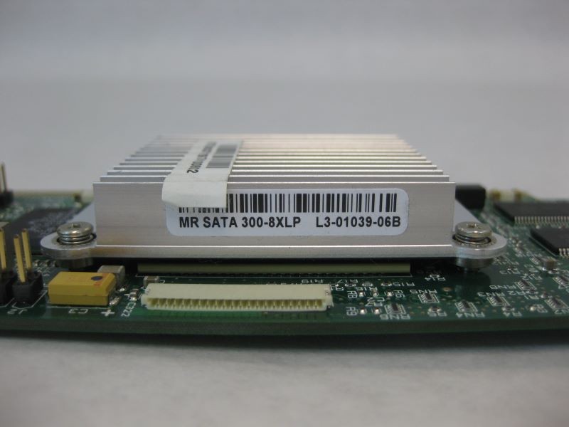 MegaRaid 300-8XLP 8-Port SATA RAID Controller vt