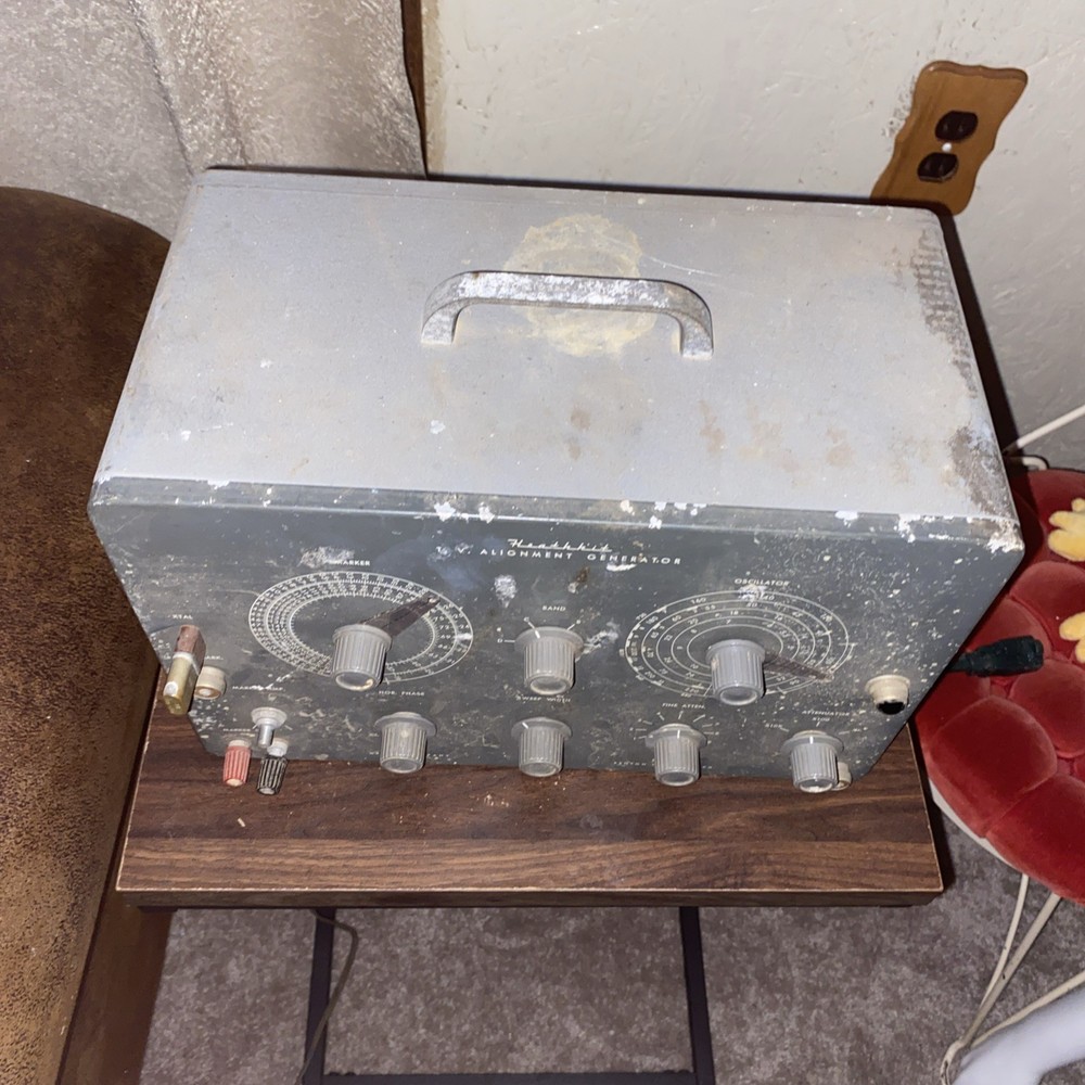 Heathkit TV Alignment Generator