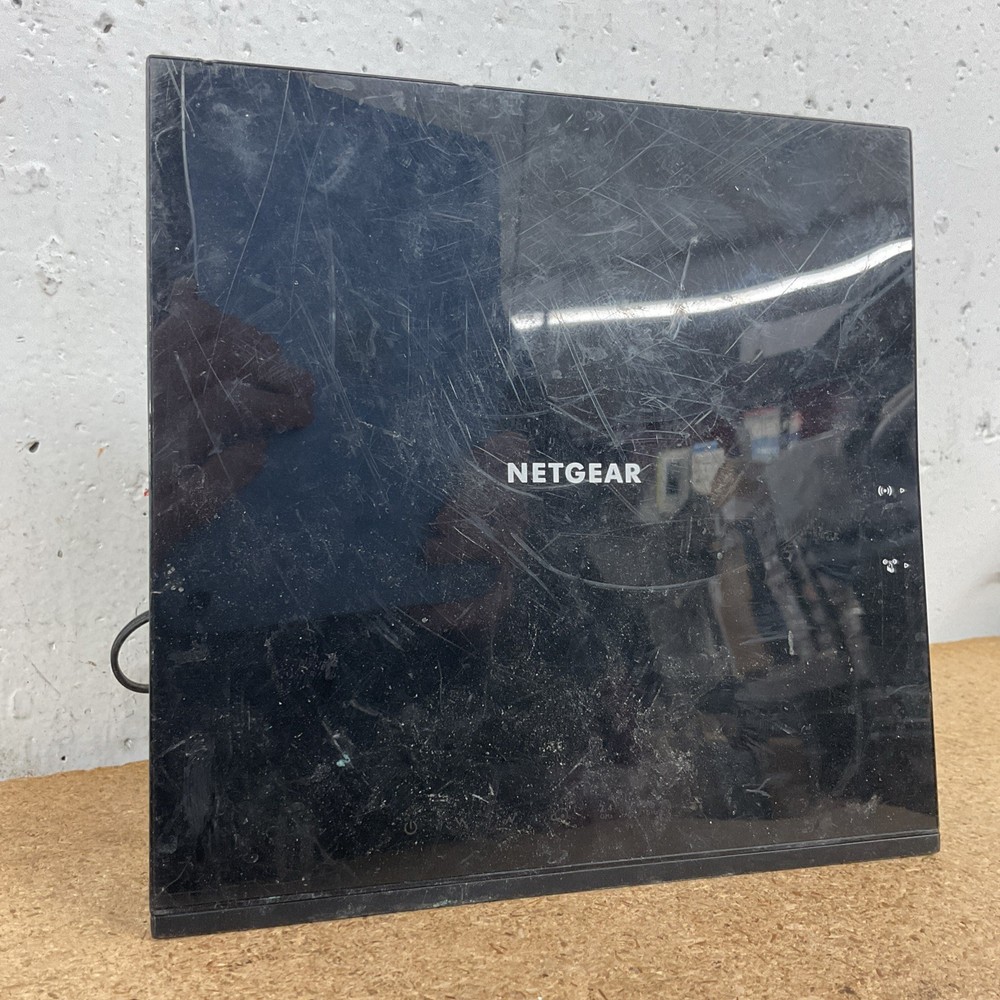 NETGEAR AC1600 Wifi Cable Modem Router C6250 - Black