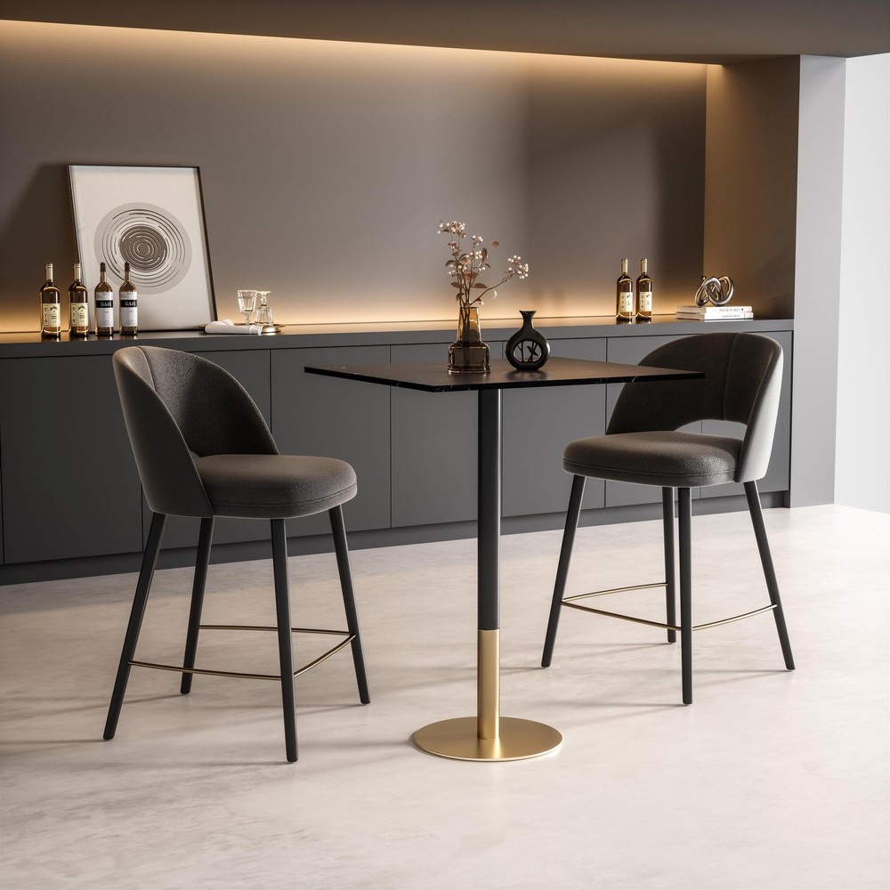 Elegant Decor Ronan 31.5" Pub Table in Black