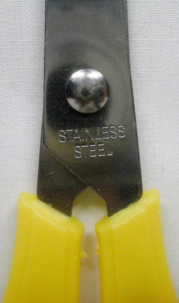 2 Stainless Steel 2.5” Blade Scissors