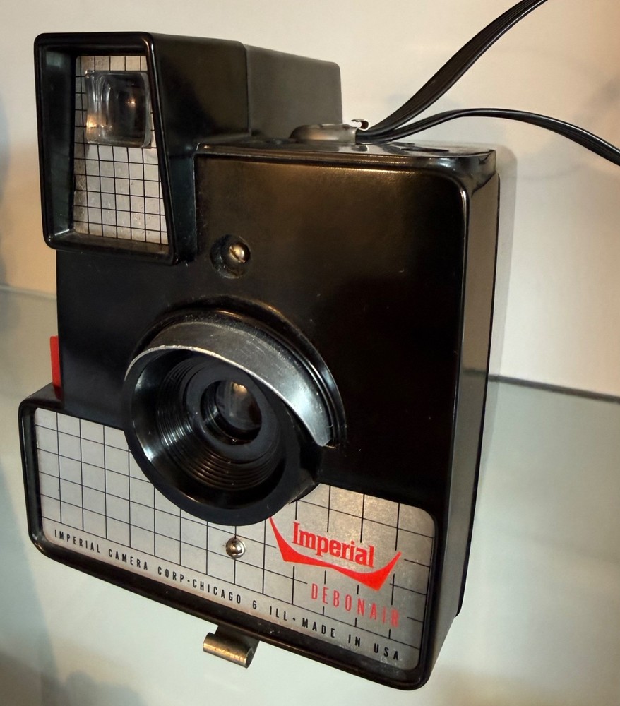Imperial Debonair Camera circa 1950s Herbert George Co.