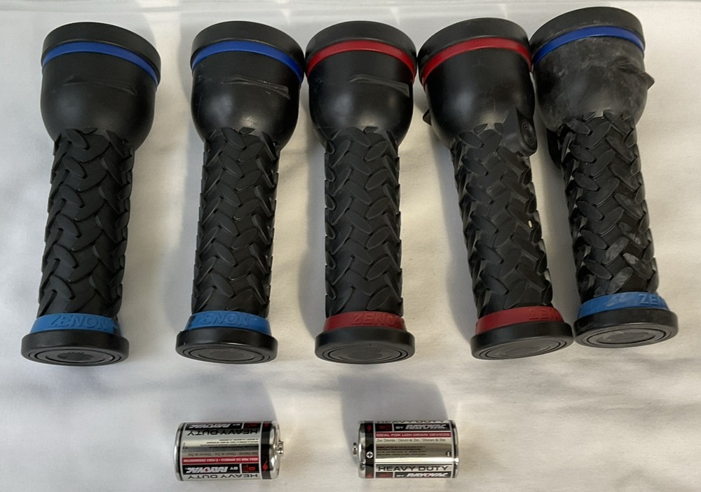 5 - ZENON HEAVY DUTY RUBBER FLASHLIGHTS