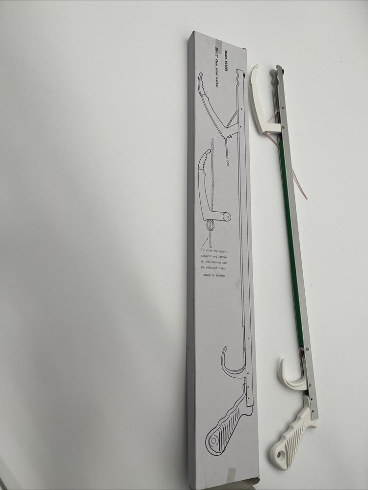 Lightweight Grabber - Trash Pickup Tool