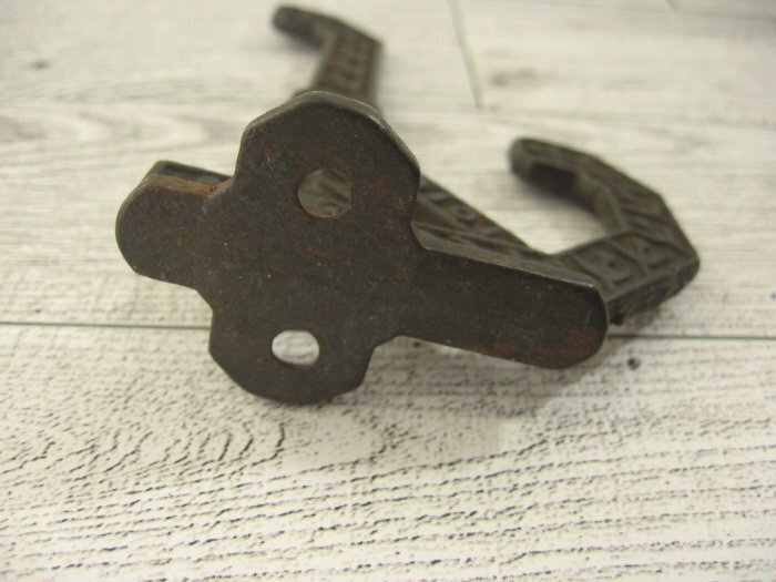 Antique Victorian Cast Double Coat & Hat Hook Wall Mount Embossed