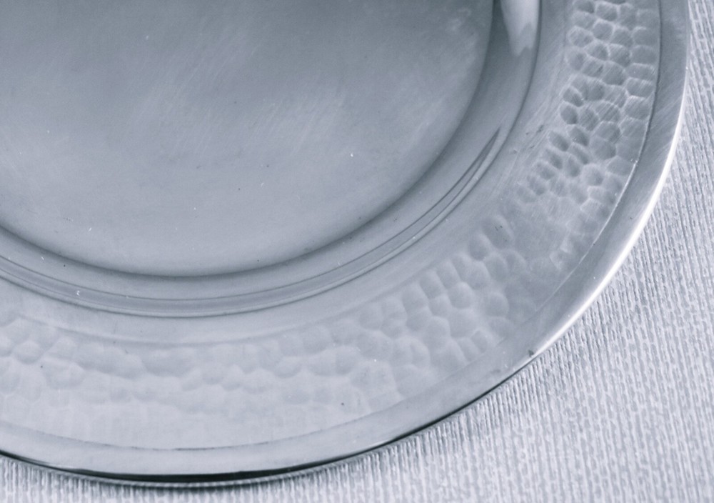VINTAGE MEXICO SILVER PLATE HAMMERED EDGE COASTER PLATE 19cm