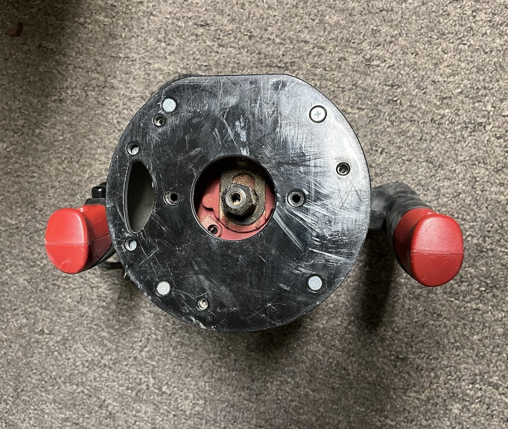 Skill 1 3/4 Horsepower Router