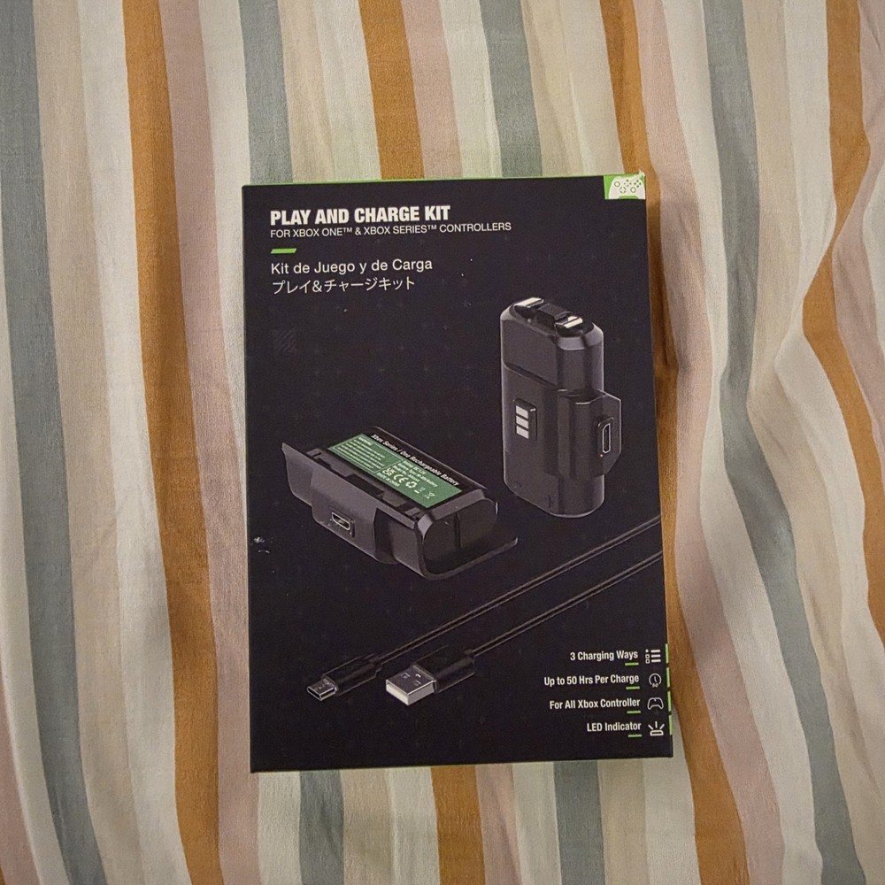 2x Rechargeable Battery Pack For XBox One Controller + USB/Type C Charging Cable