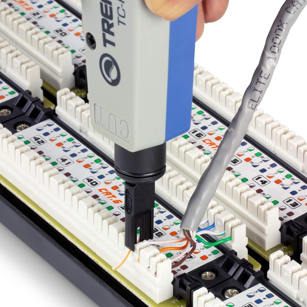 Lightweight Interchangeable Punch Down Tool with Blade Storage for Networking