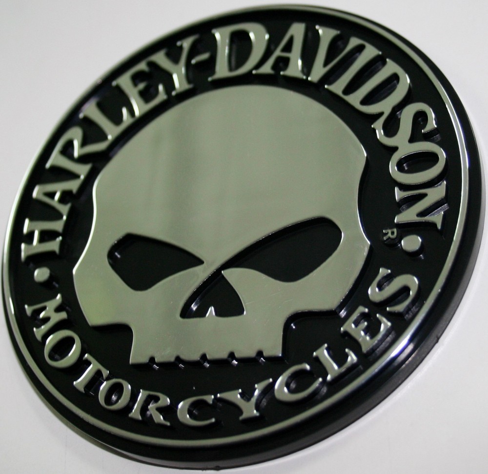 Chroma 009113 Harley-Davidson Skull Chrome ABS Decal, 1 Pack, Willie G