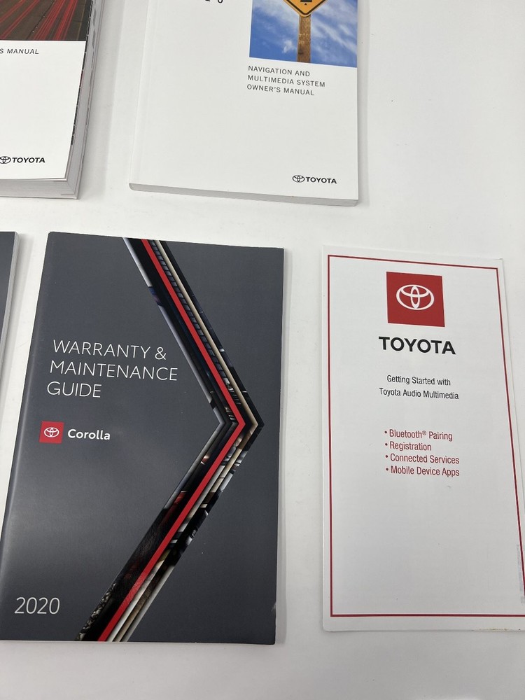 2020 Toyota Corolla Owners Manual OEM Complete Set