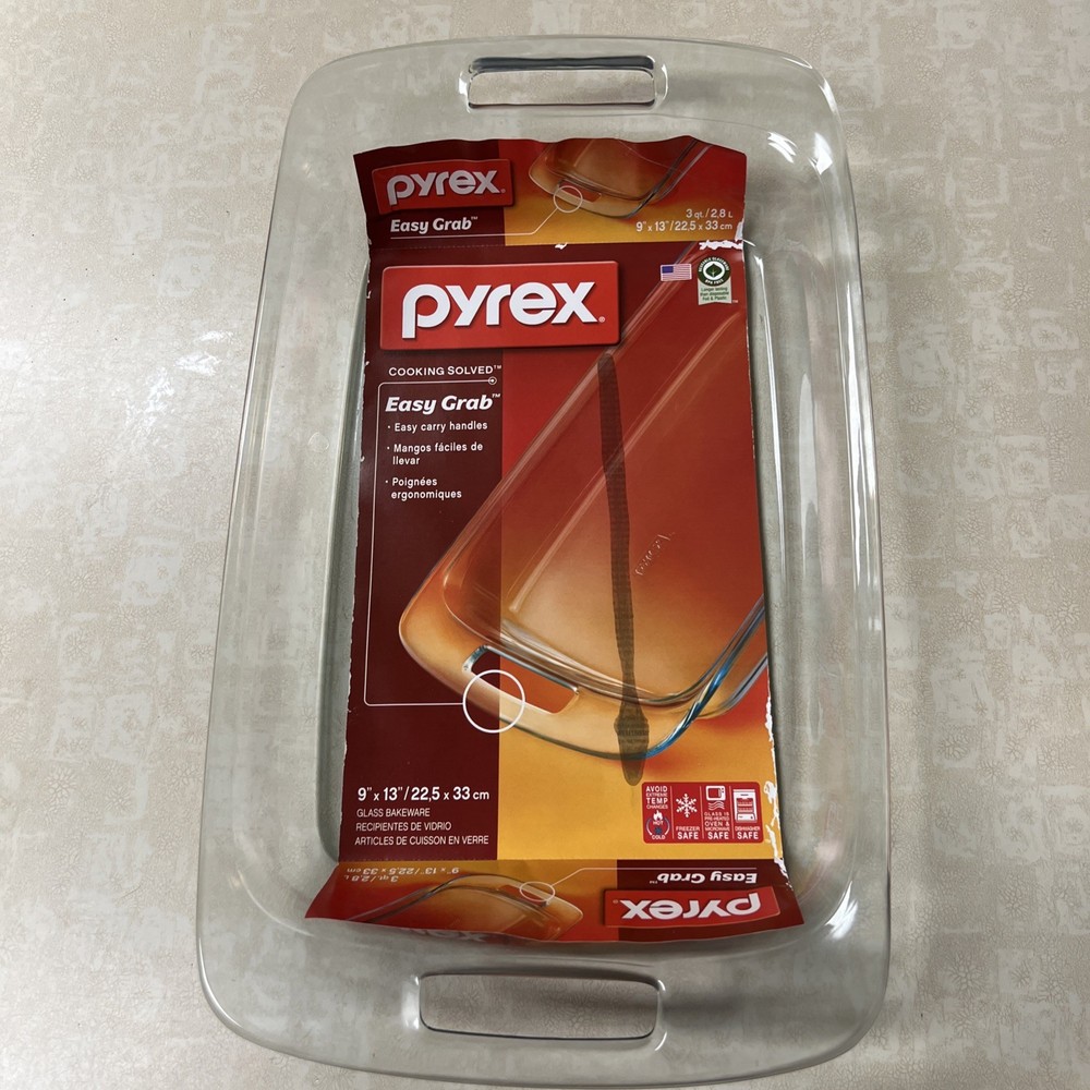Pyrex Easy Grab Glass Bakeware 3 quart 9”x13”