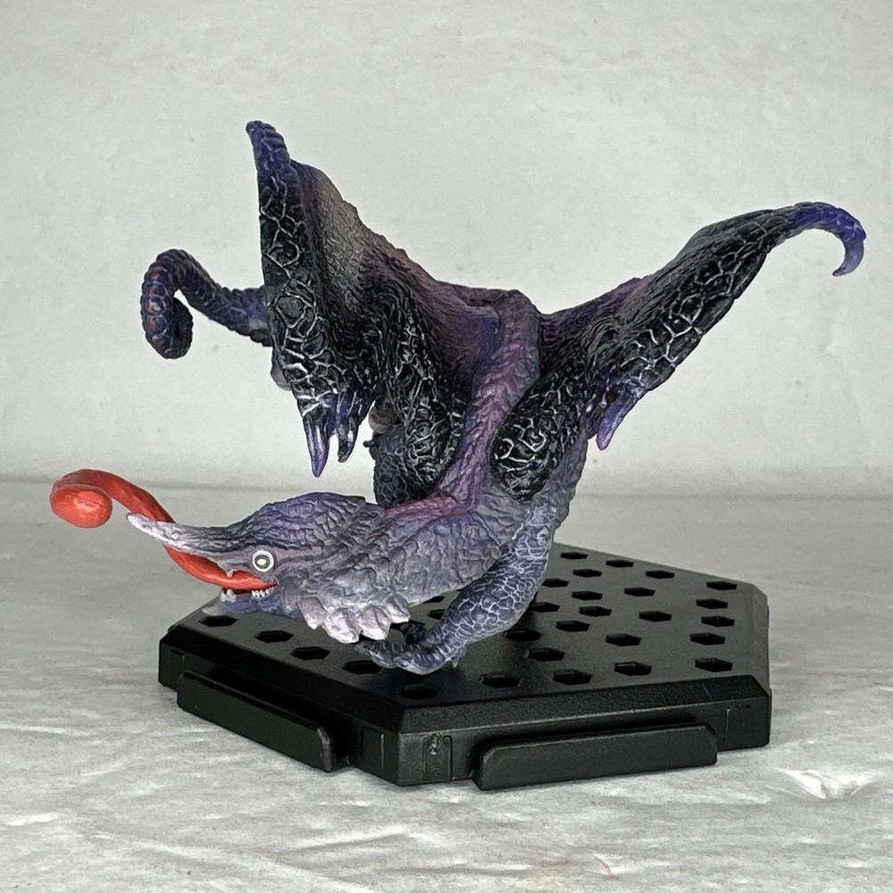 Monster Hunter Vol #24 2" Chameleos Figure Builder Standard Model Plus Bandai