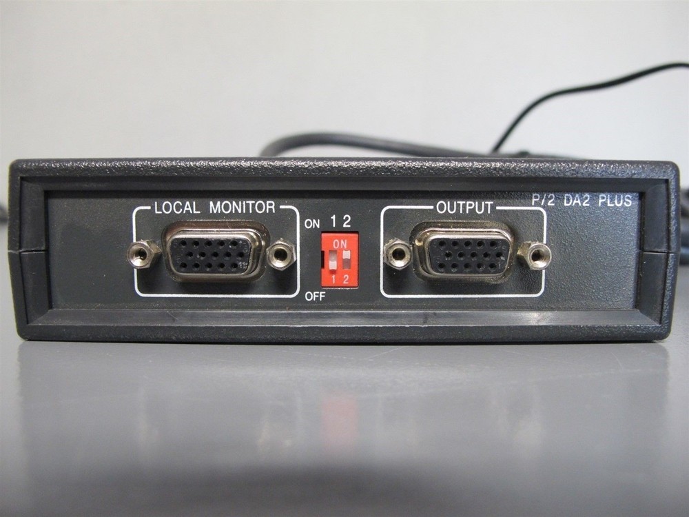 Extron Versa Tools P/2 DA2 Plus VGA/SVGA Distribution Amplifier