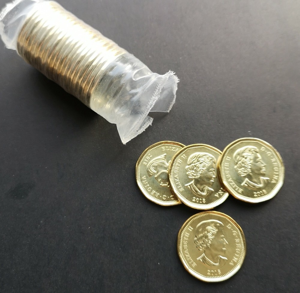 ***  CANADA  LOONIE  2018  ***  FROM  MINT  ROLL ***