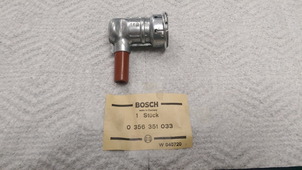 New Bosch Spark Plug Cap 0356 351 033  OB