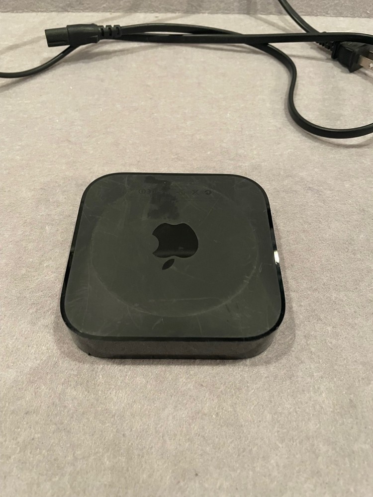 APPLE TV BLACK MODEL A1469 WITH POWER CABLE 3RD GEN