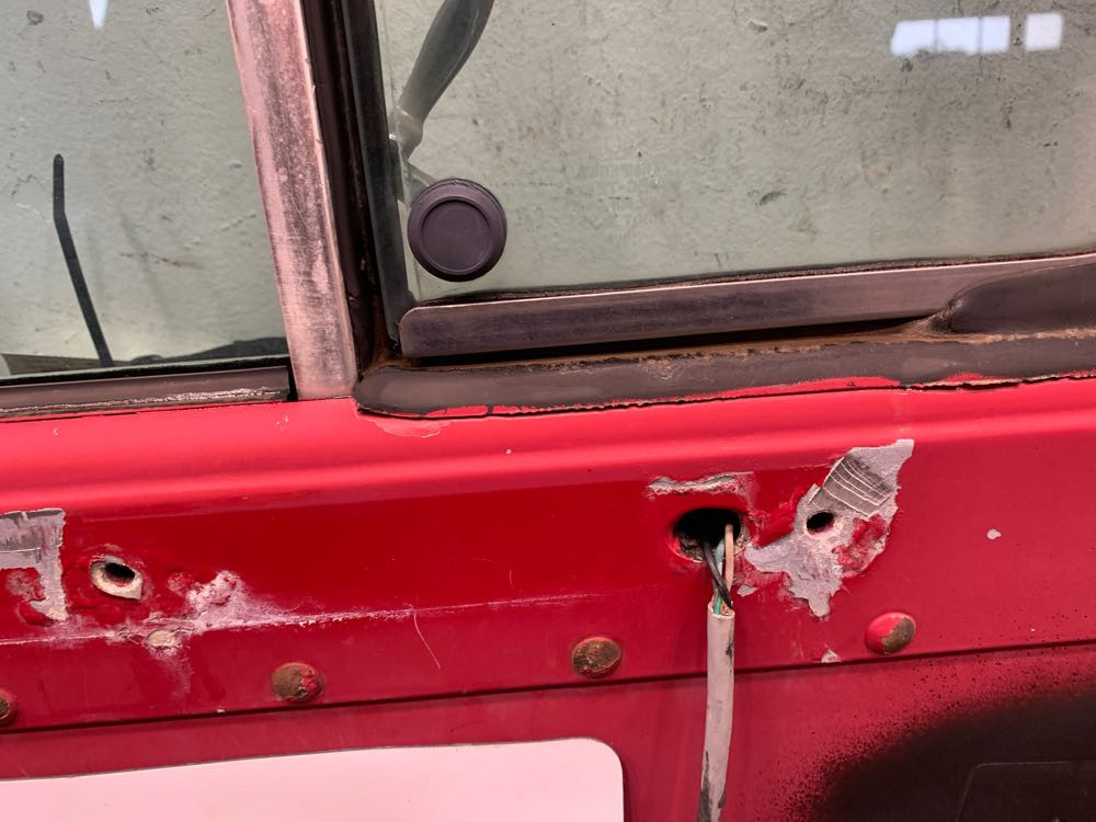 Peterbilt Door (606-13187)