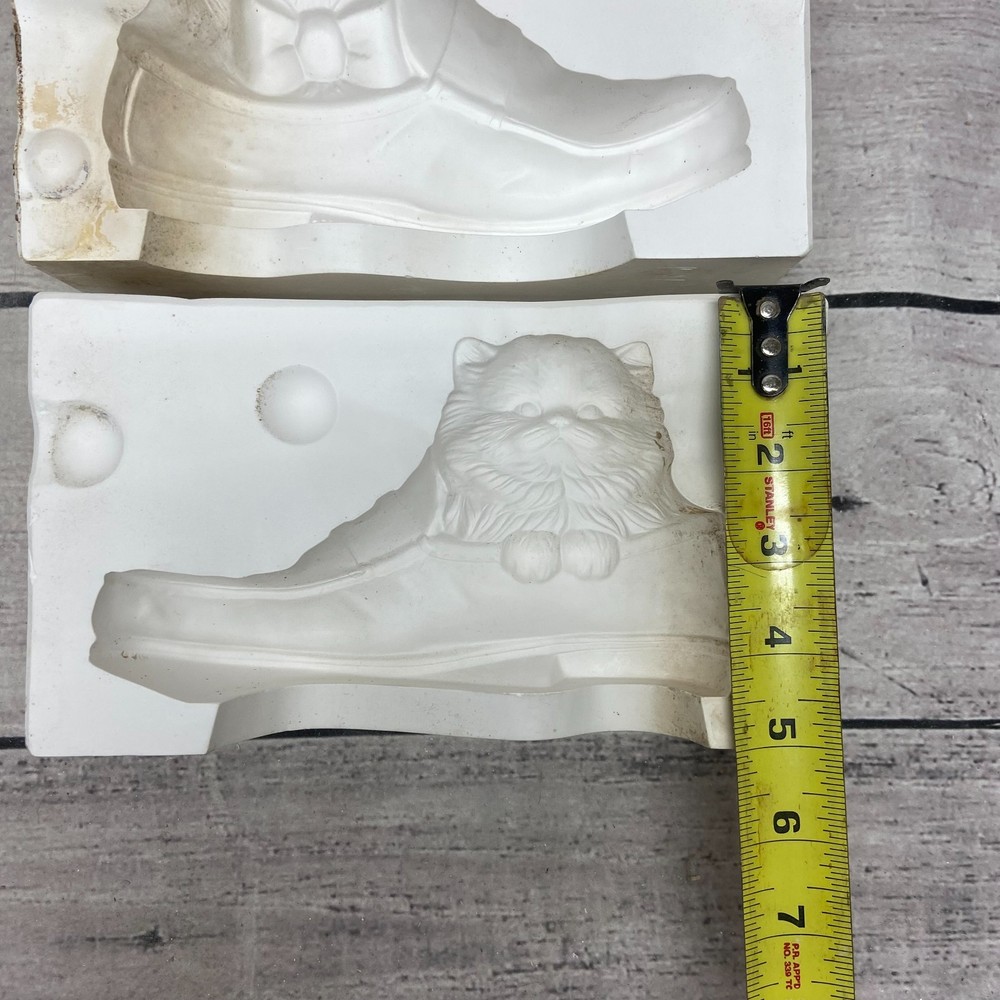 Vintage Alberta’s Ceramic Casting Mold Cat In Shoes A-83