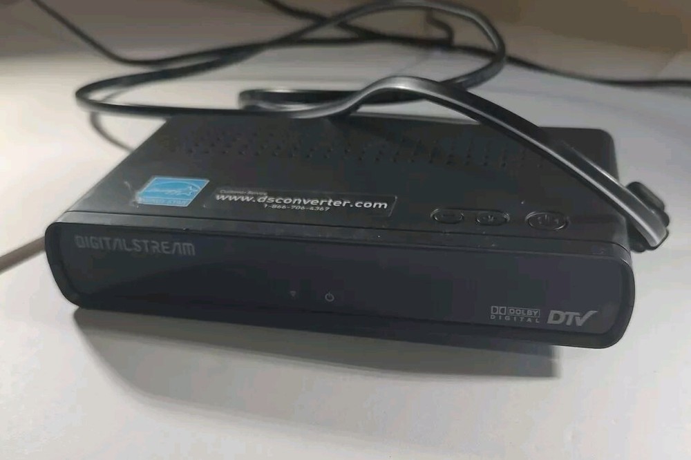 Converter Box: Digital Stream DTV DTX9950 Analog Pass Through Box Tested