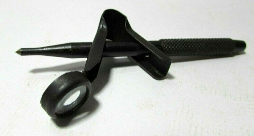 CENTER PUNCH WITH MAGNIFIER