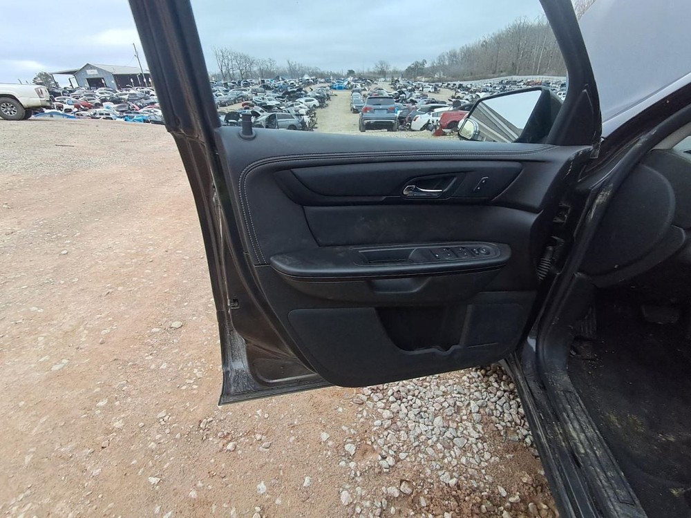 TRAVERSE 2017 Seat Rear 2721790