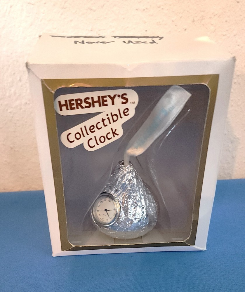 Hershey Candy Kisses Desktop Clock - Limited Edition 1999, Works