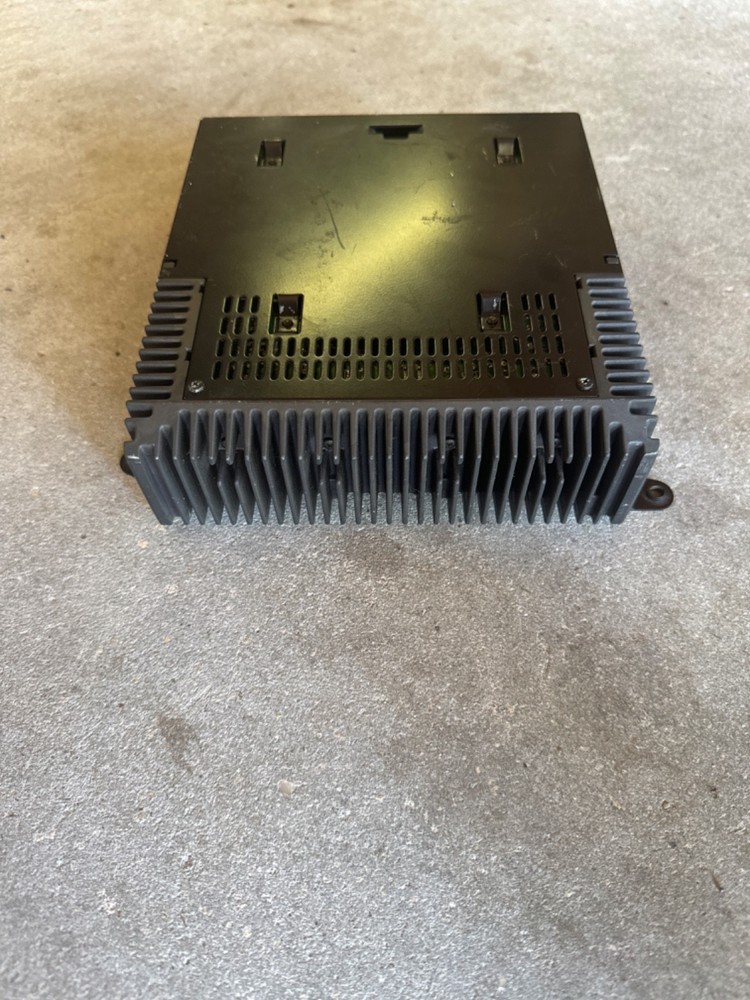 1995-1999 BMW E36 HiFi Amplifier