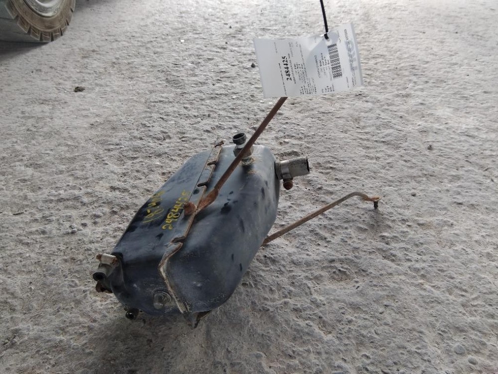 For 2000 FREIGHTLINER FL70 RADIATOR OVERFLOW TANK , MN