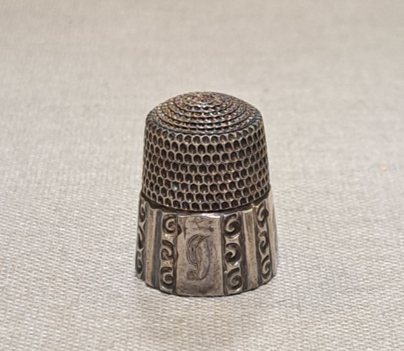 Vtg Sterling Silver Thimble Size 11 Initials DJB