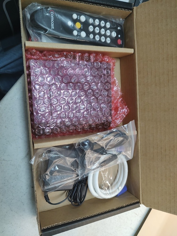 Comcast Digital Transport Adapter Self-Installation Kit Pace DC50x Dolby