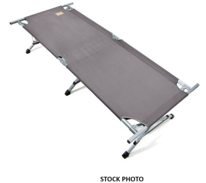 Slumberjack Camping Cot 325lbs Weight Capacity W/ Carrying Bag EUC