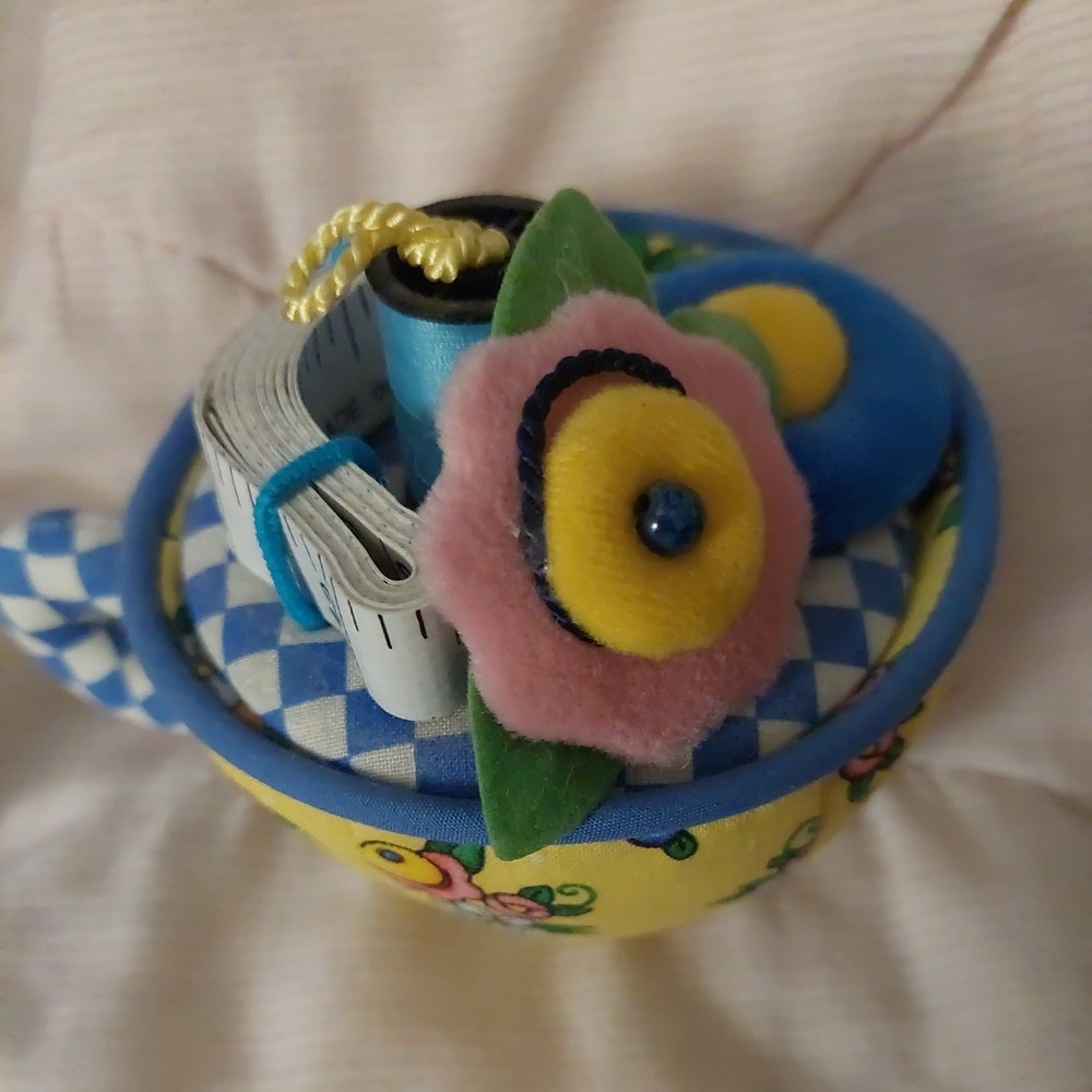 2001 Mary Englebreit Pincushion