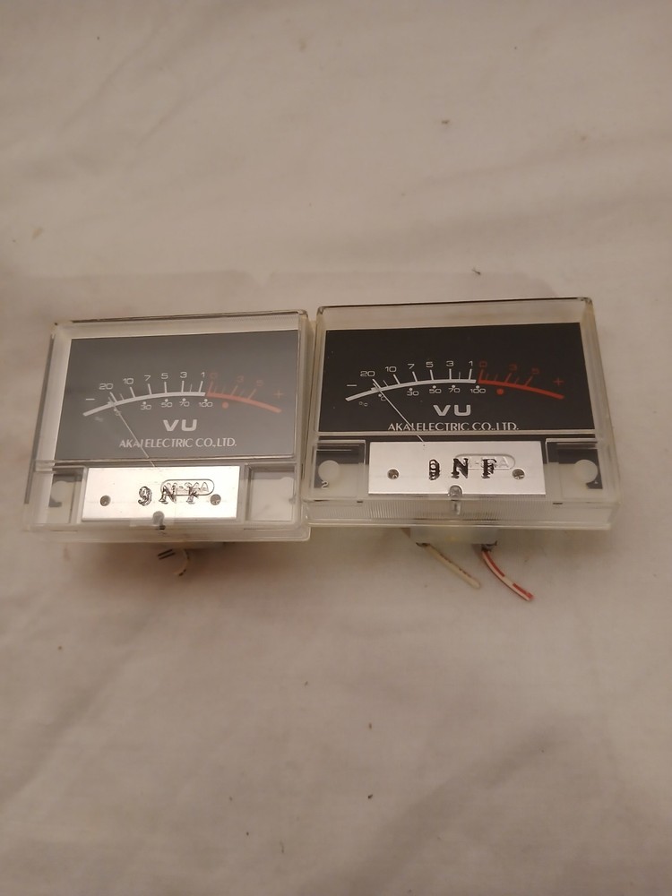 Akai Cassette Deck Vu Meter Pair Cs 732 D