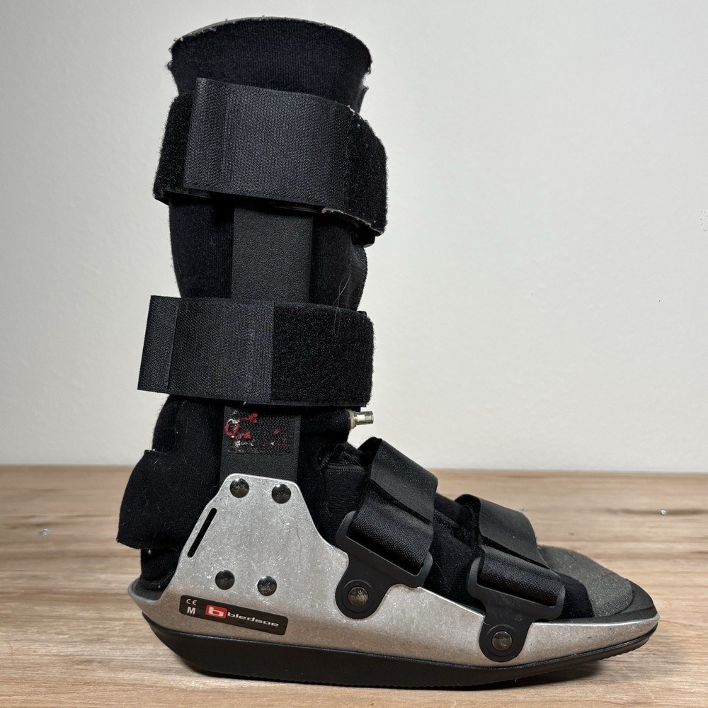 Bledsoe Lower Leg Brace Air Medium Pre-Owned