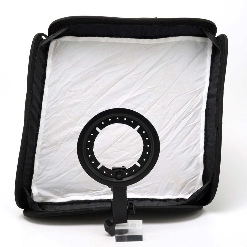 Cheetah Stand QBox Softbox 21"x23"