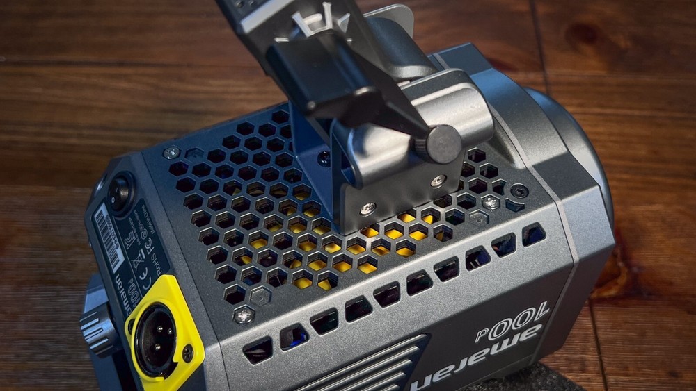 APUTURE AMARAN 100D DAYLIGHT LED LIGHTS (Bowens Mount)