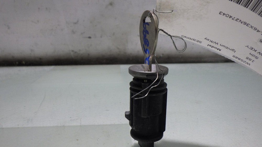 06 CHRYSLER SEBRING Ignition W/Key
