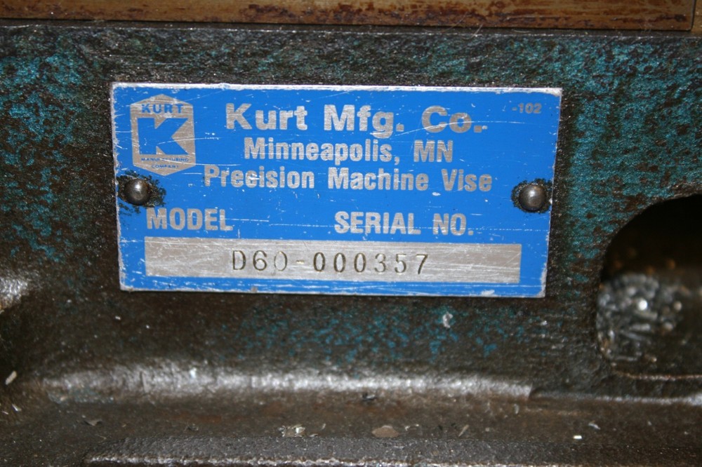 KURT D60 Anglock 6" Precision Machinist Vise