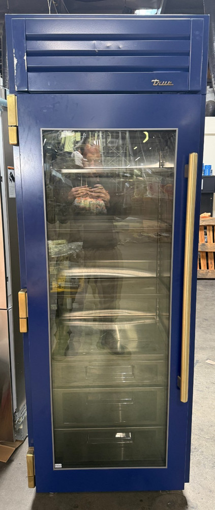 True Residential TR-30REF-L-SG-A 30" Built-In Refrigerator Column – Display
