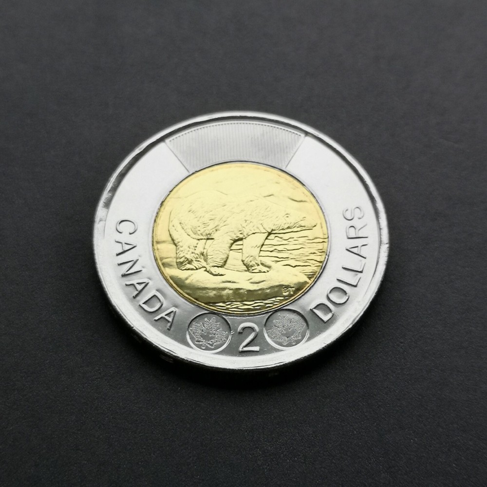 *** CANADA TOONIE 2014 *** FROM MINT SETS ***