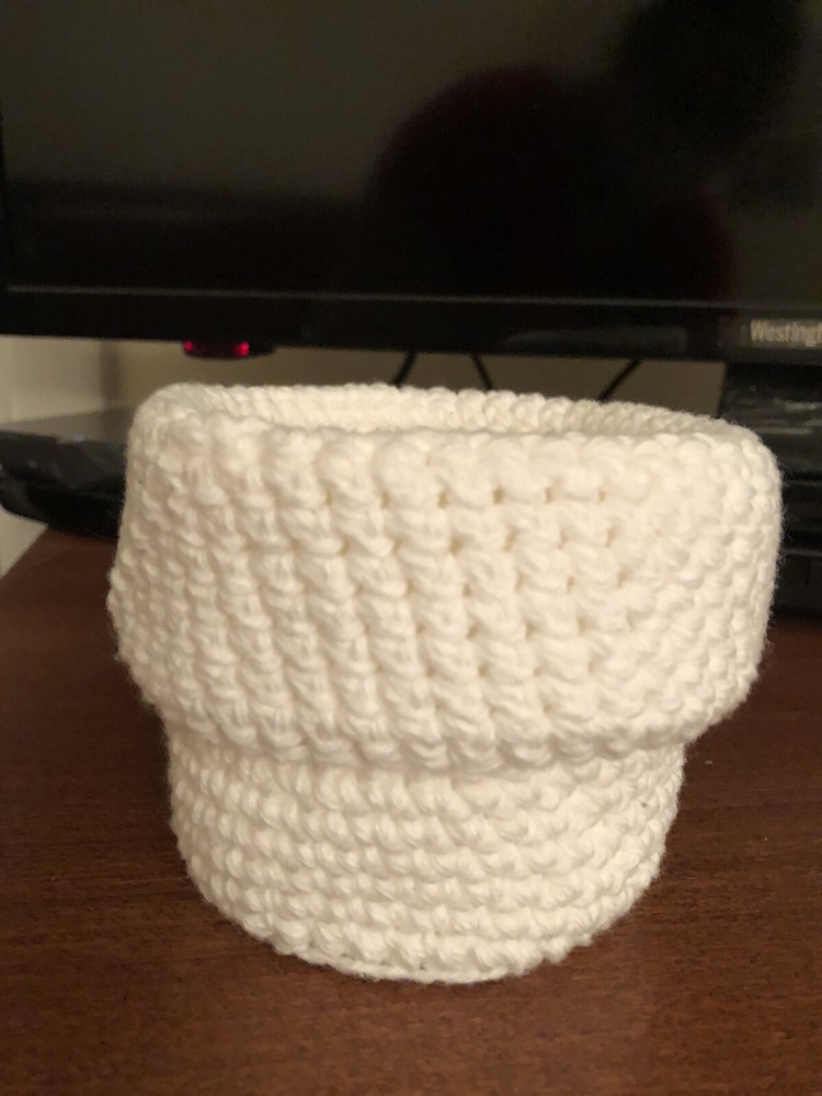 100% cotton crocheted spa container
