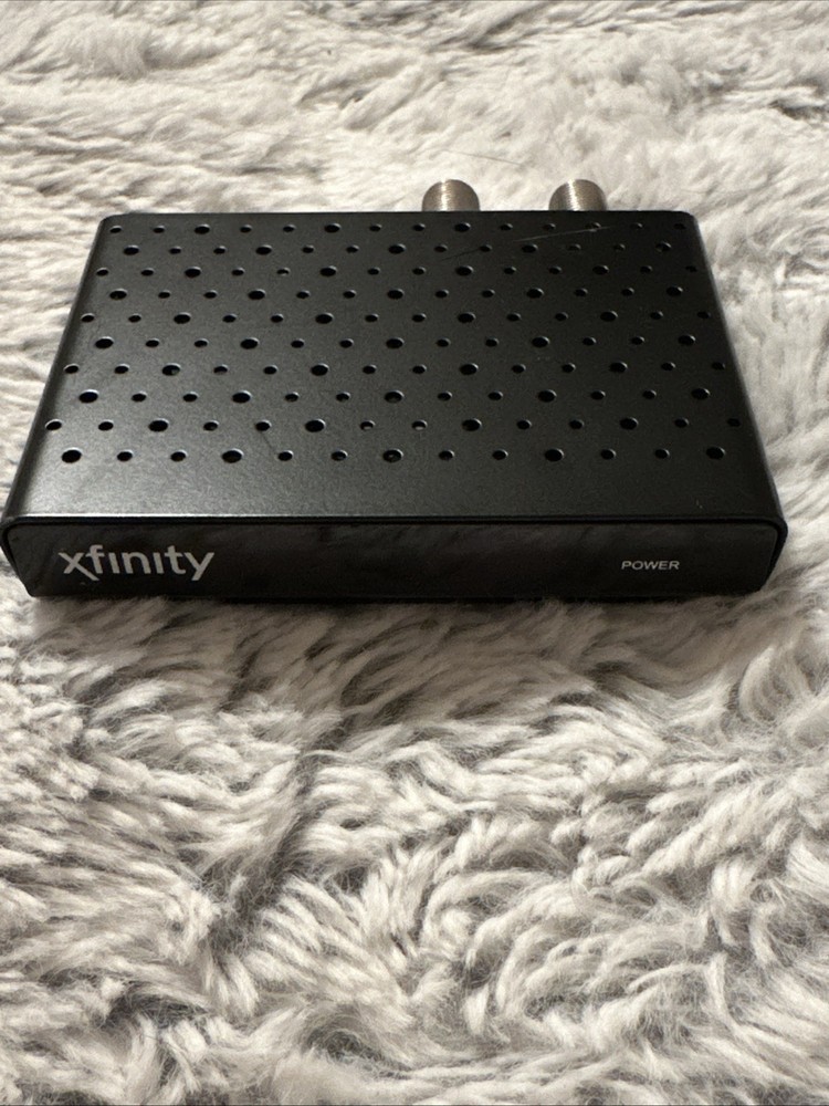 Xfinity Digital Transport Adapter DCI105COM1 NO AC Adapter