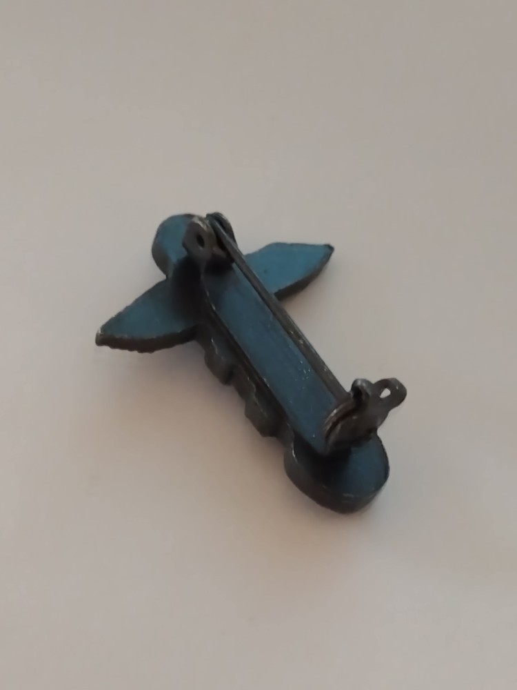 AWBA Small Gray Totem Pole Bowling Lapel Pin