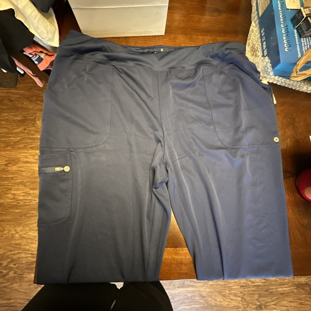 Beyond Scrubs Navy Scrub Set